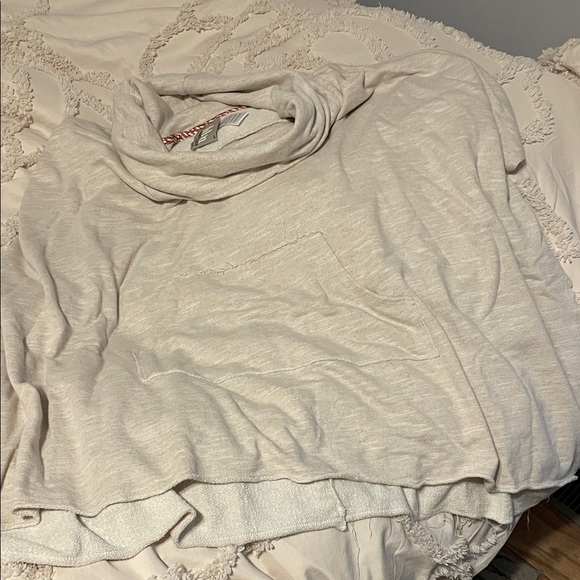 THML Soft Gray Sweater Collection - Picture 7 of 7